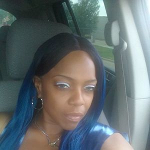 Meet your Posher, Angie